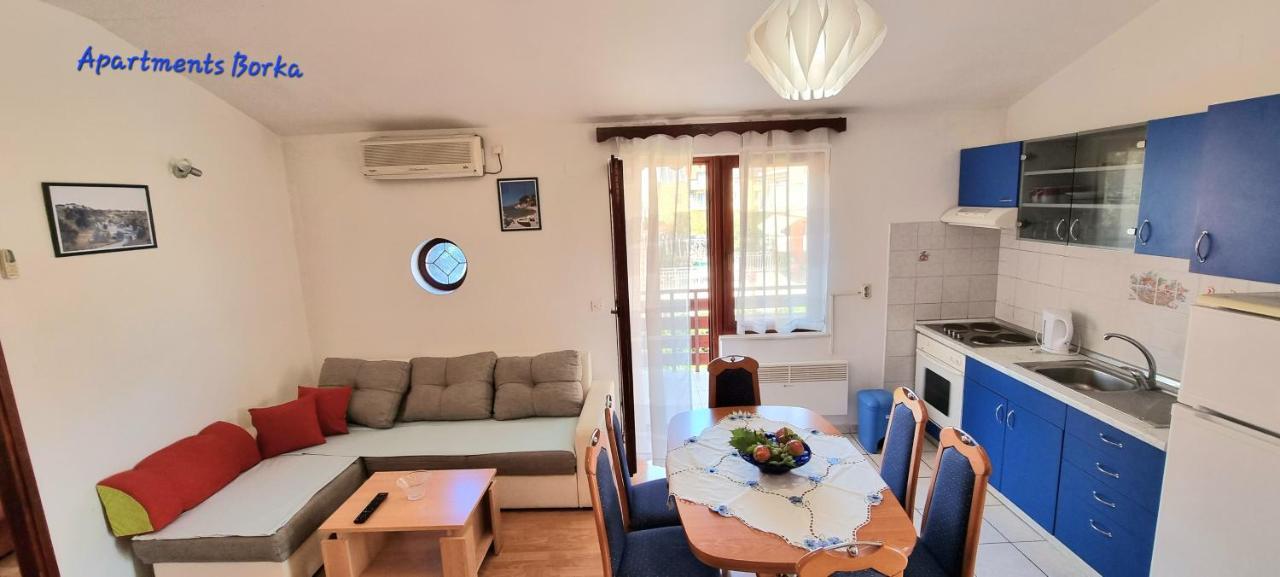Apartments Borka Biograd Na Moru Exterior photo