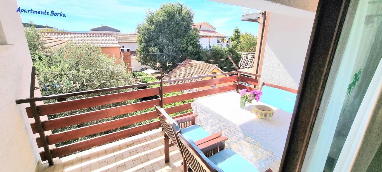 Apartments Borka Biograd Na Moru Exterior photo