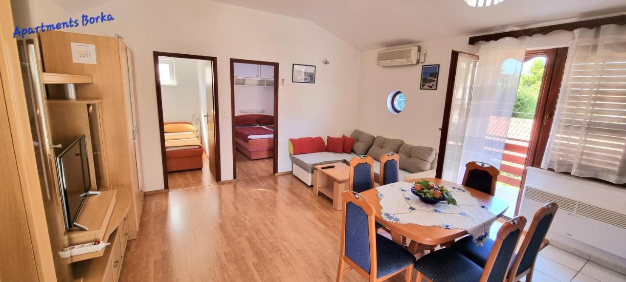 Apartments Borka Biograd Na Moru Exterior photo