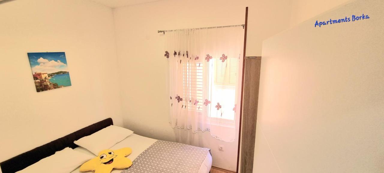 Apartments Borka Biograd Na Moru Exterior photo